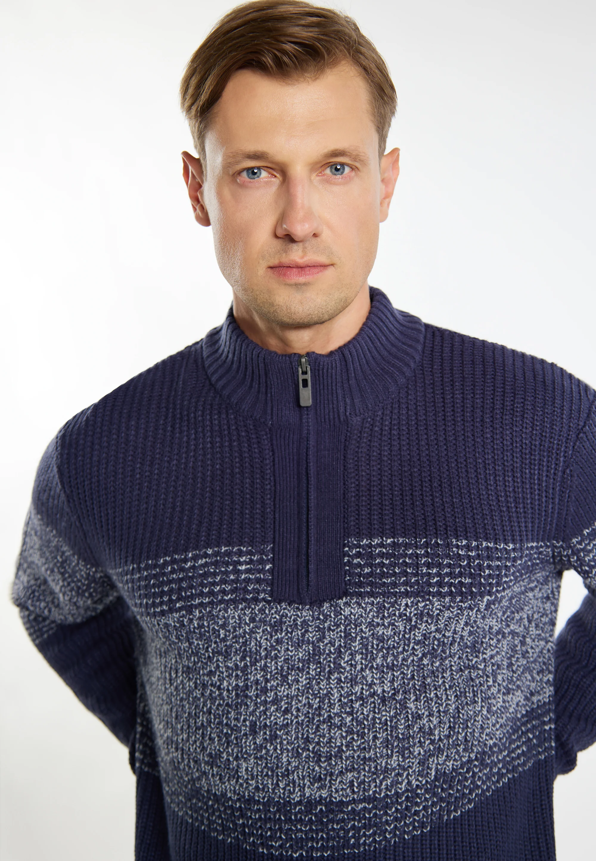 ICEBOUND Men's Sweater - Image 10