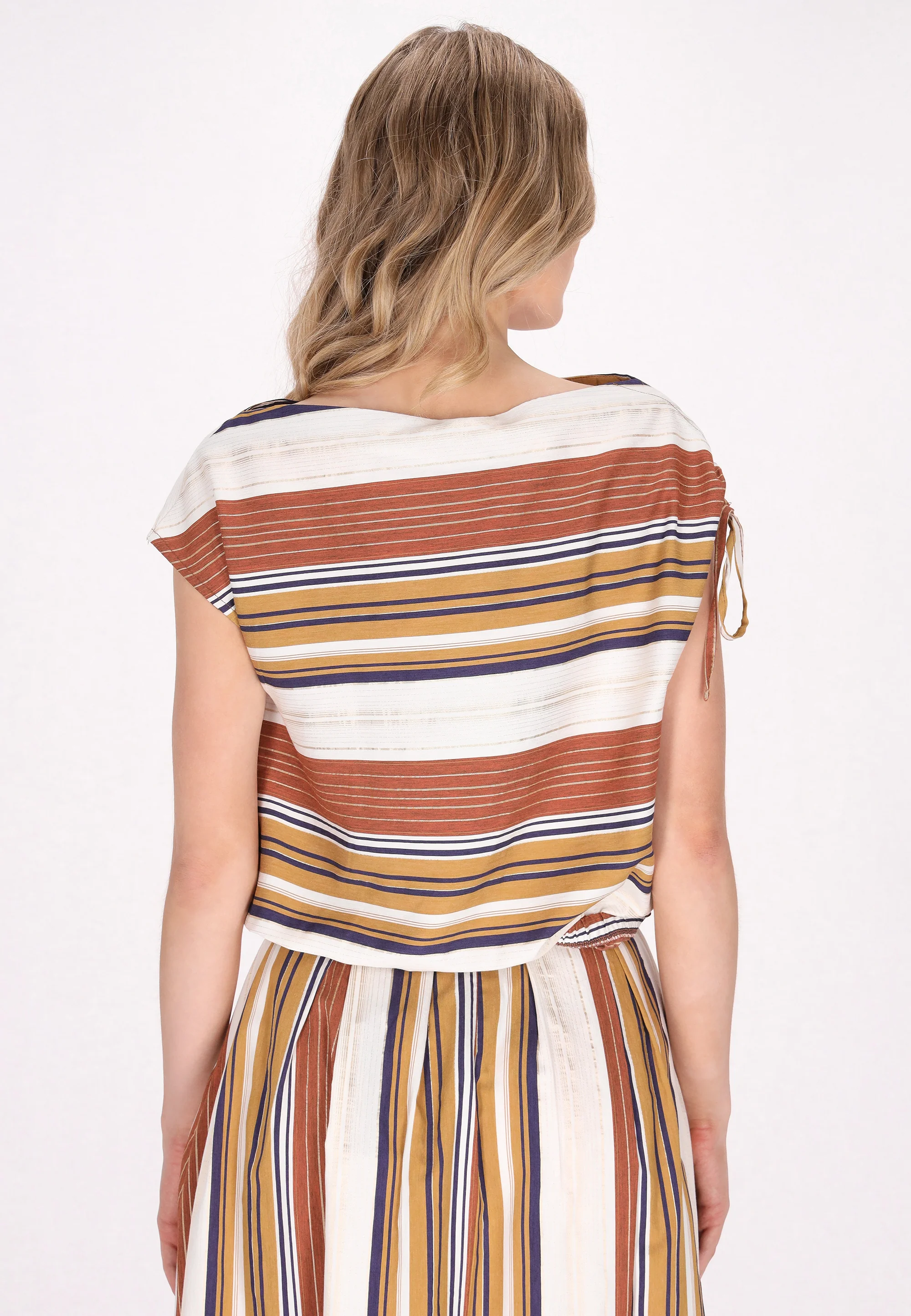 DreiMaster Klassik Women's Blouse - Image 4