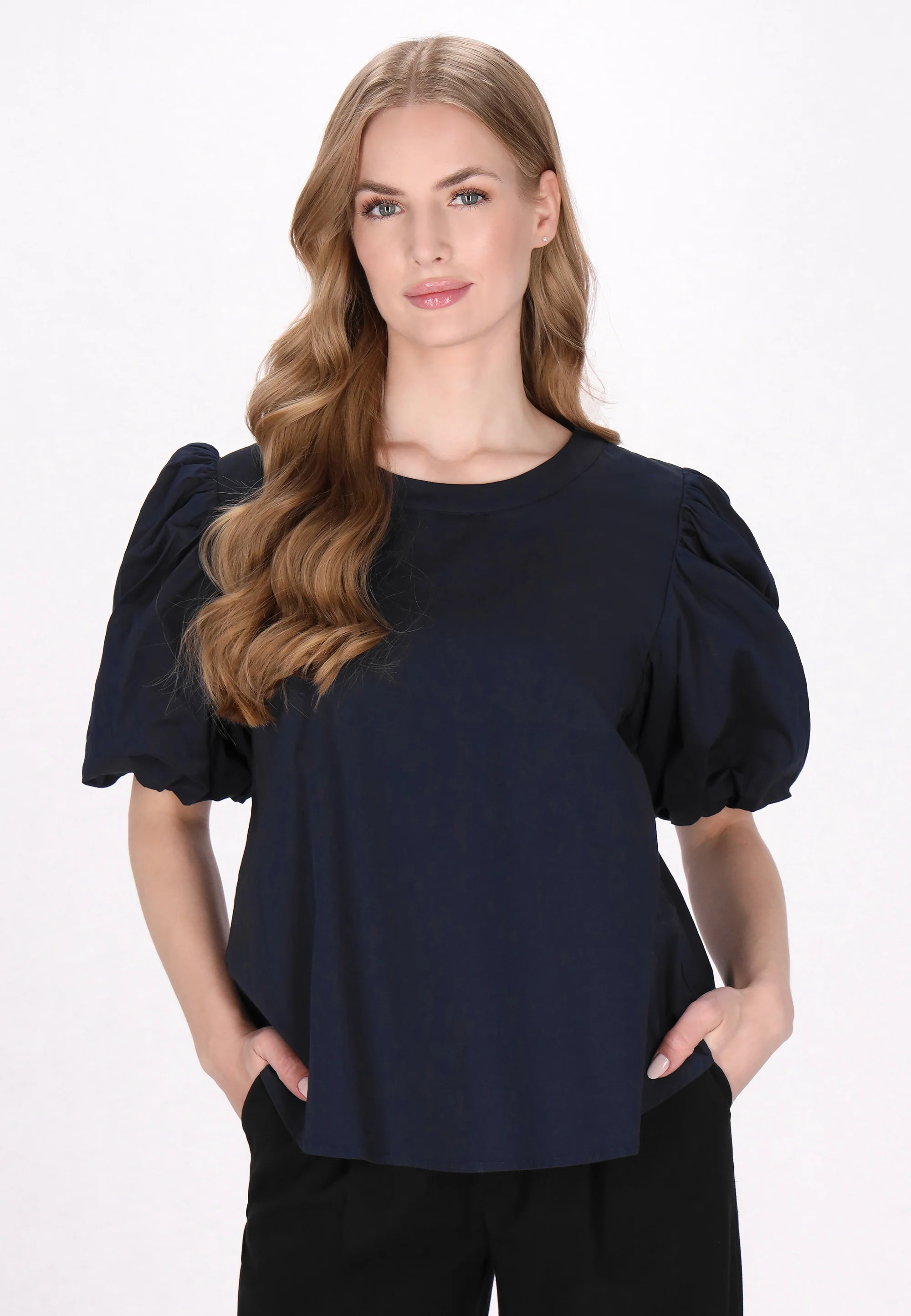 DreiMaster Klassik Women's Blouse - Image 13