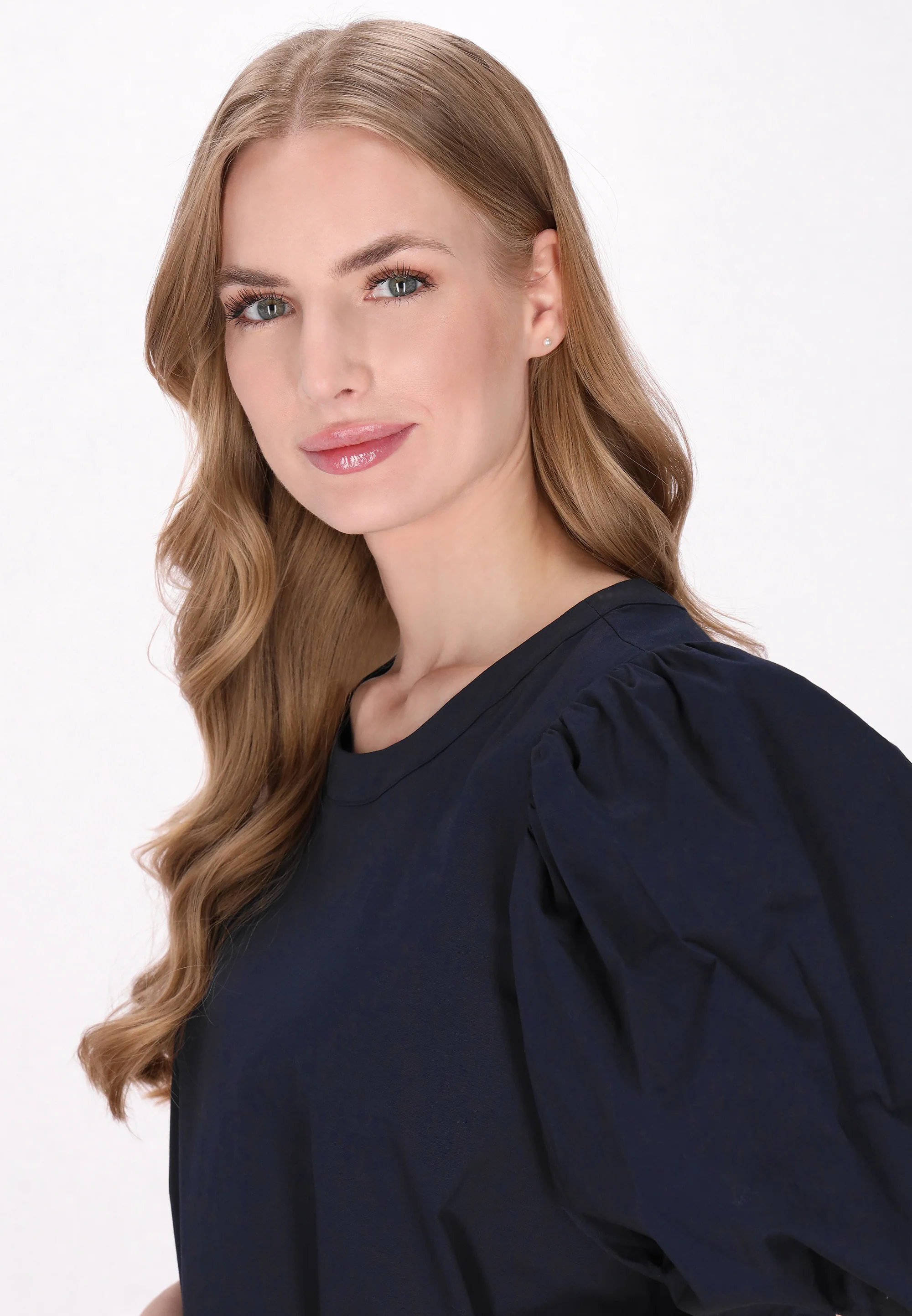 DreiMaster Klassik Women's Blouse - Image 15