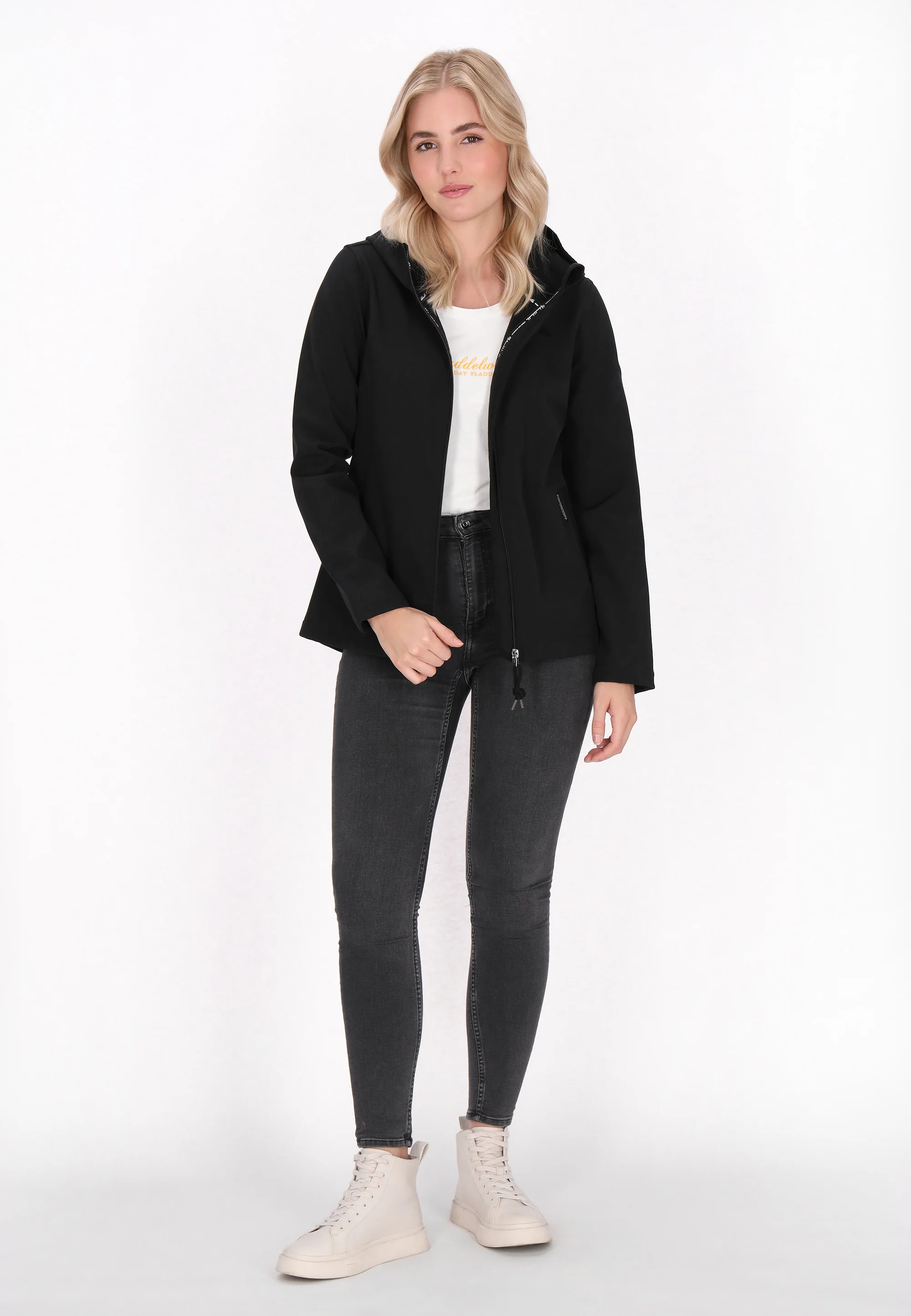 Schmuddelwedda Women's Softshell Jacket - Image 7