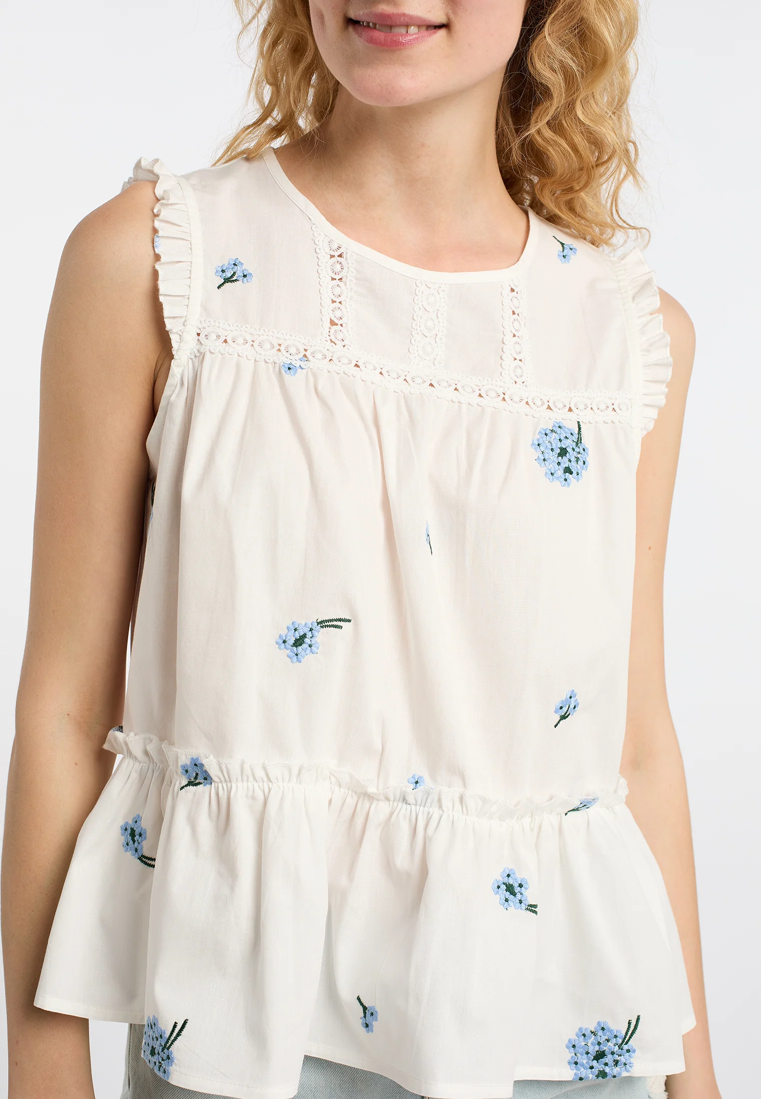 DreiMaster Vintage Women's Top - Image 5