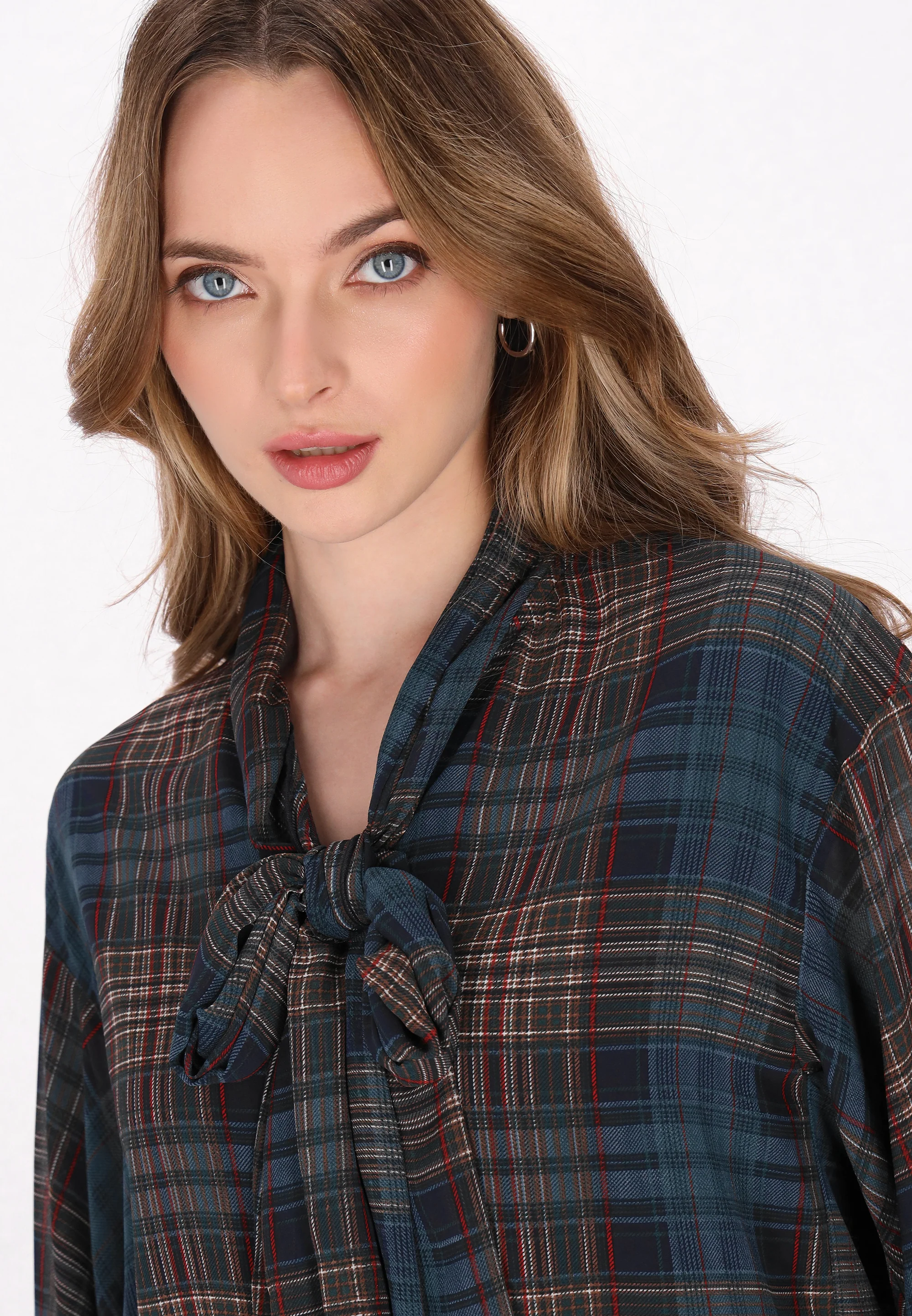 DreiMaster Vintage Women's Shirt - Image 5