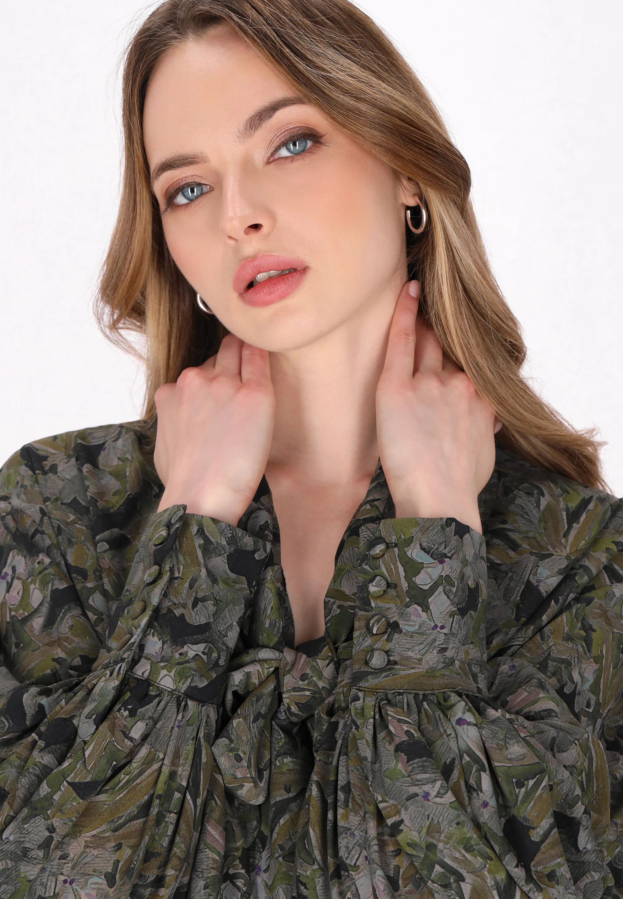 DreiMaster Vintage Women's Shirt - Image 5