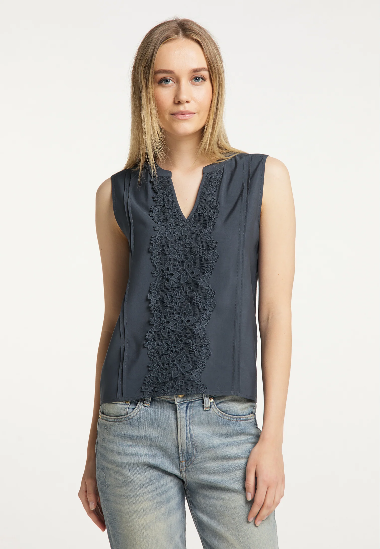 DreiMaster Vintage Women's Top - Image 3
