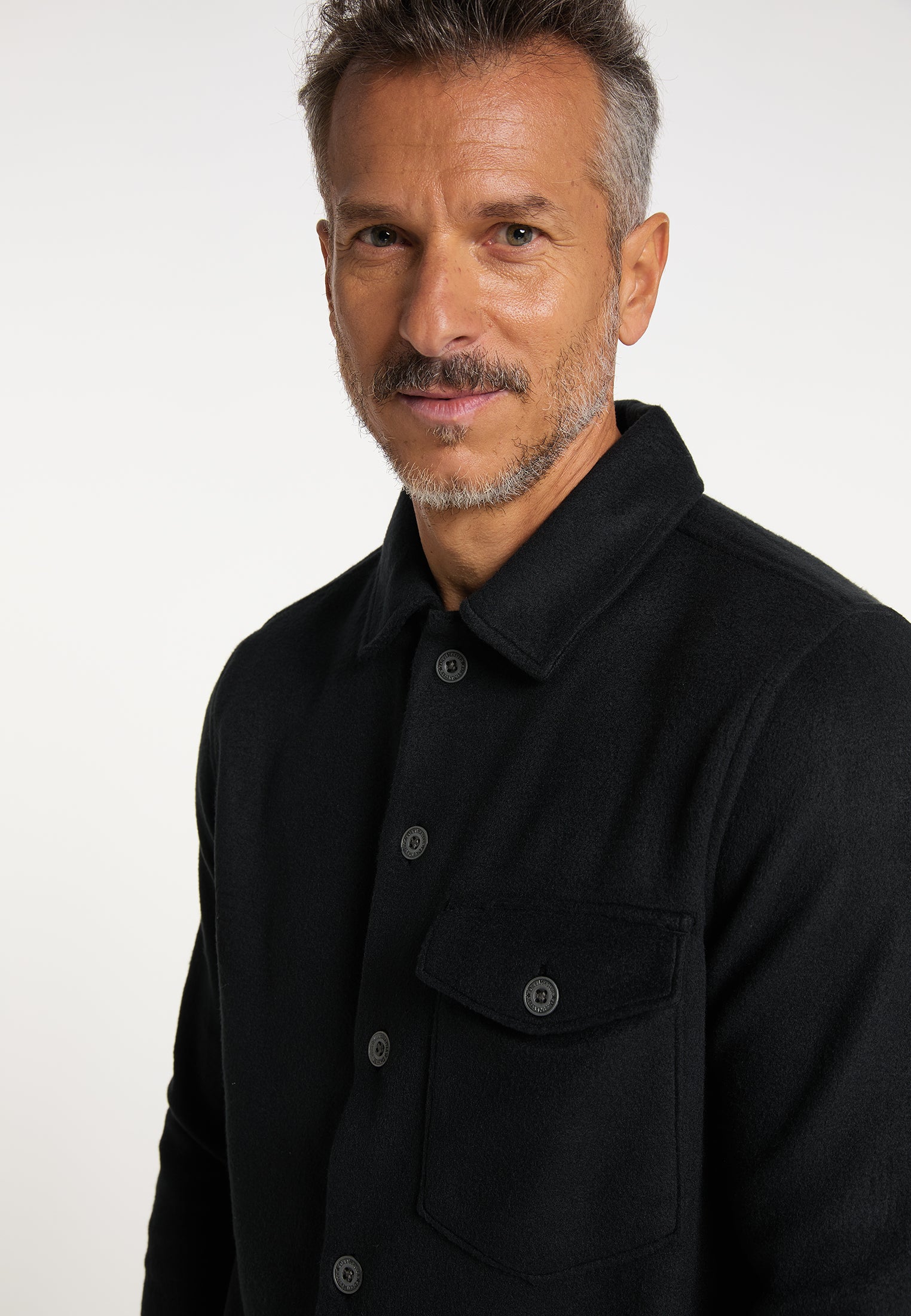 DreiMaster Vintage Men's Shirt - Image 5