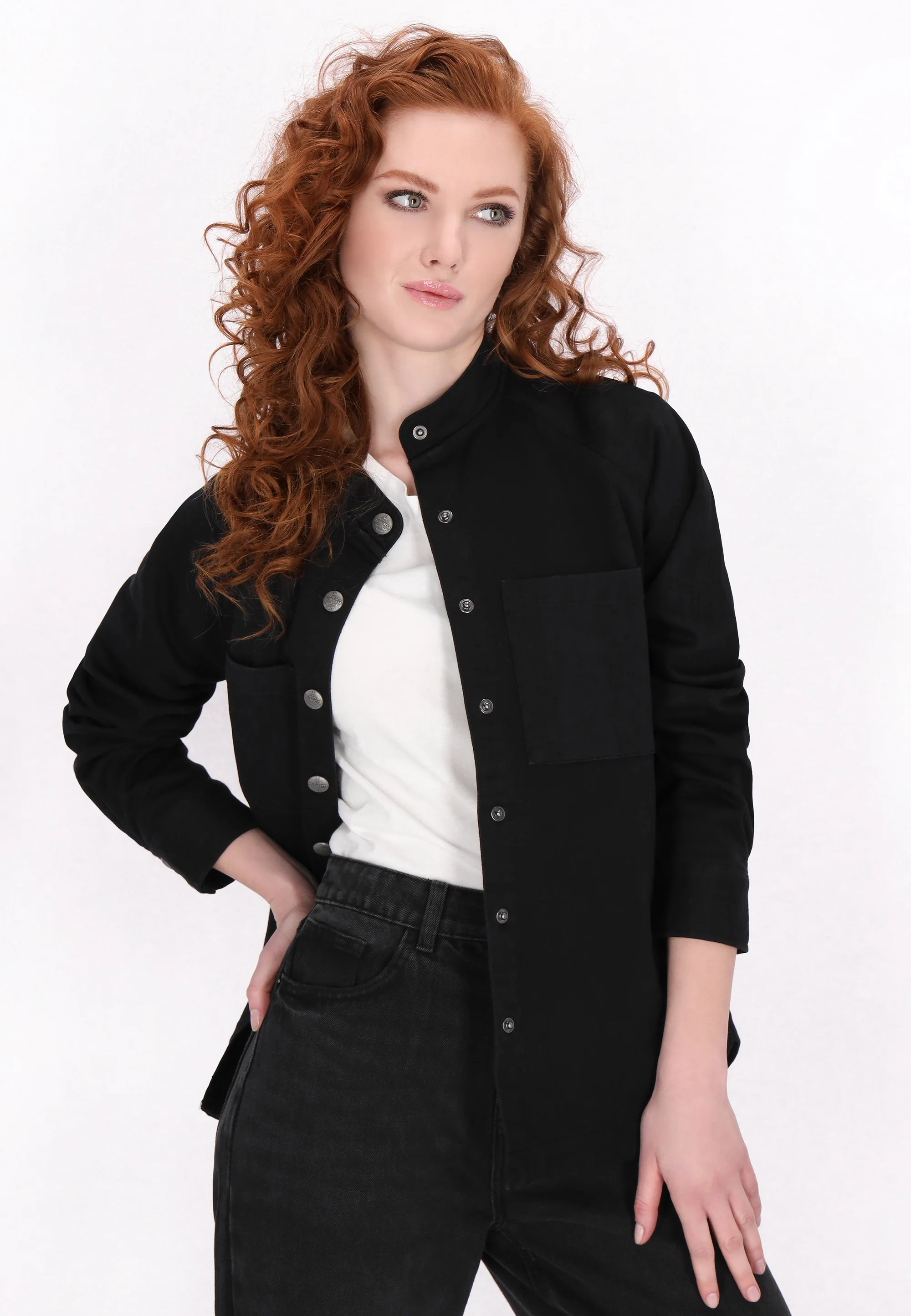 DreiMaster Vintage Women's Shirt - Image 3