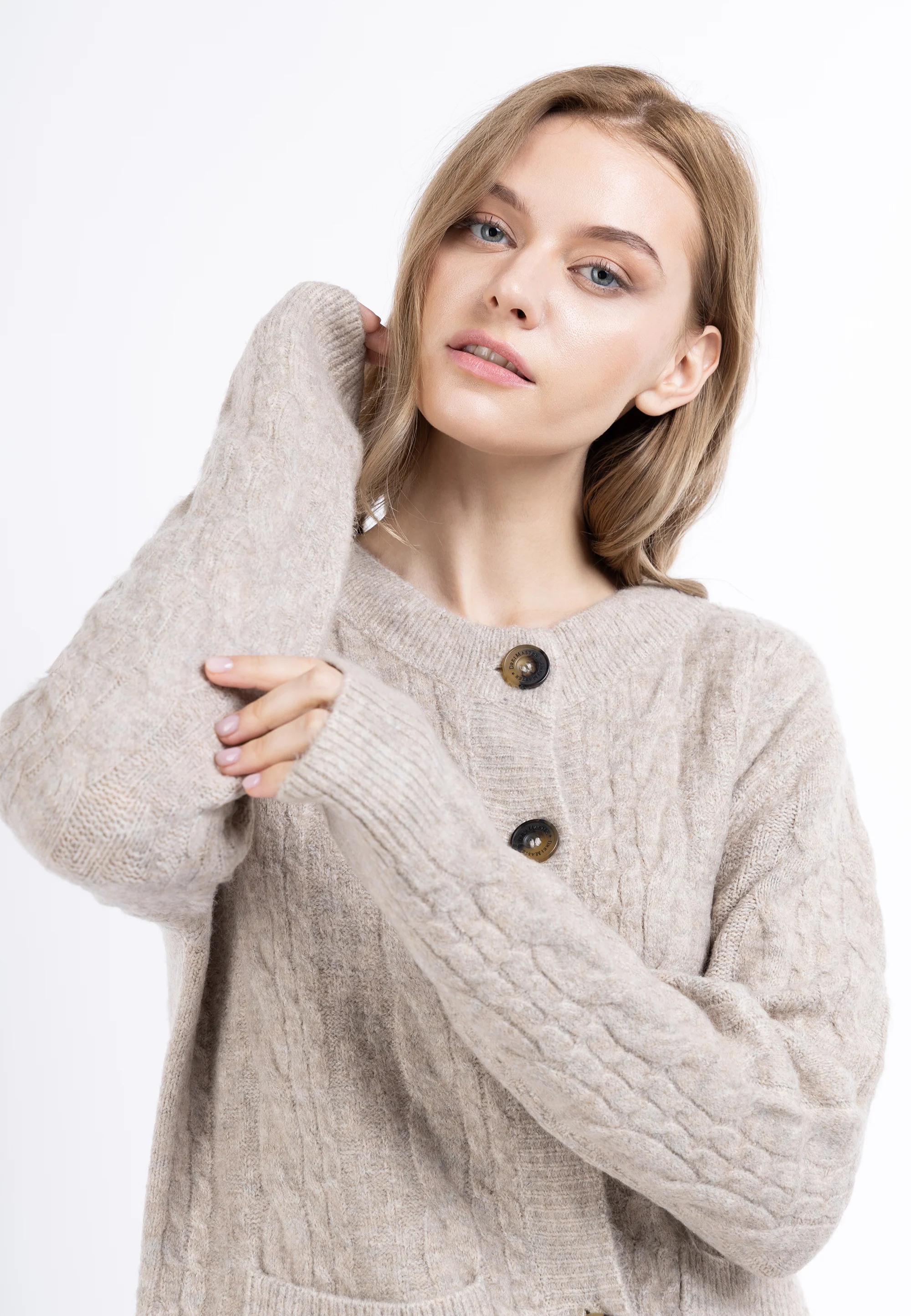 DreiMaster Vintage Women's Cardigan With Button - Image 5