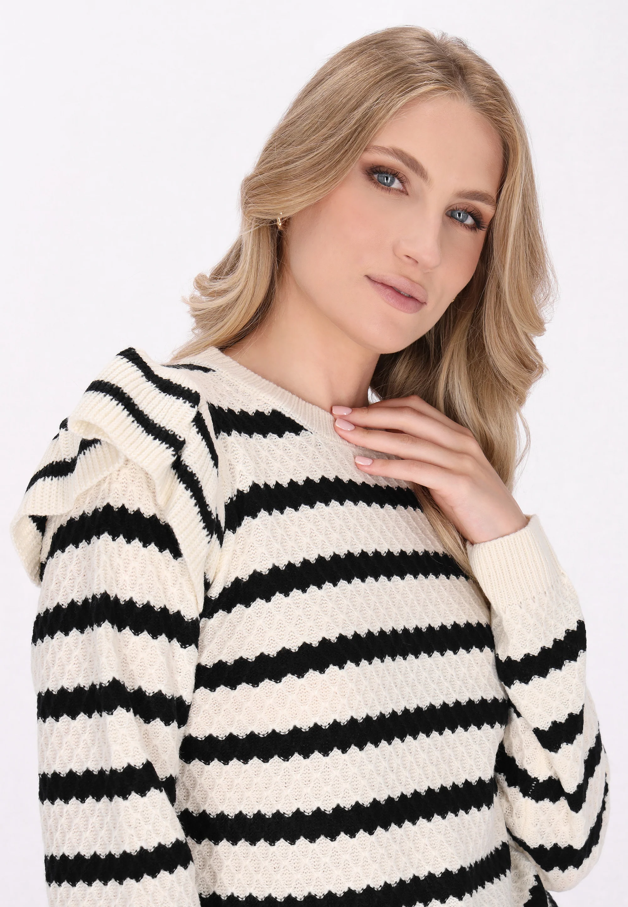 DreiMaster Vintage Women's Sweater - Image 10