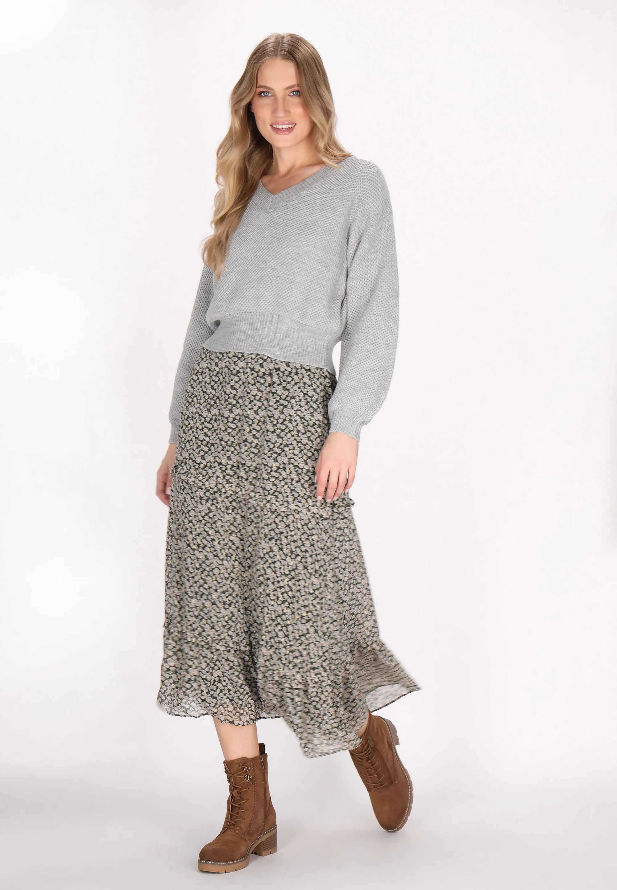 DreiMaster Vintage Women's Sweater - Image 16