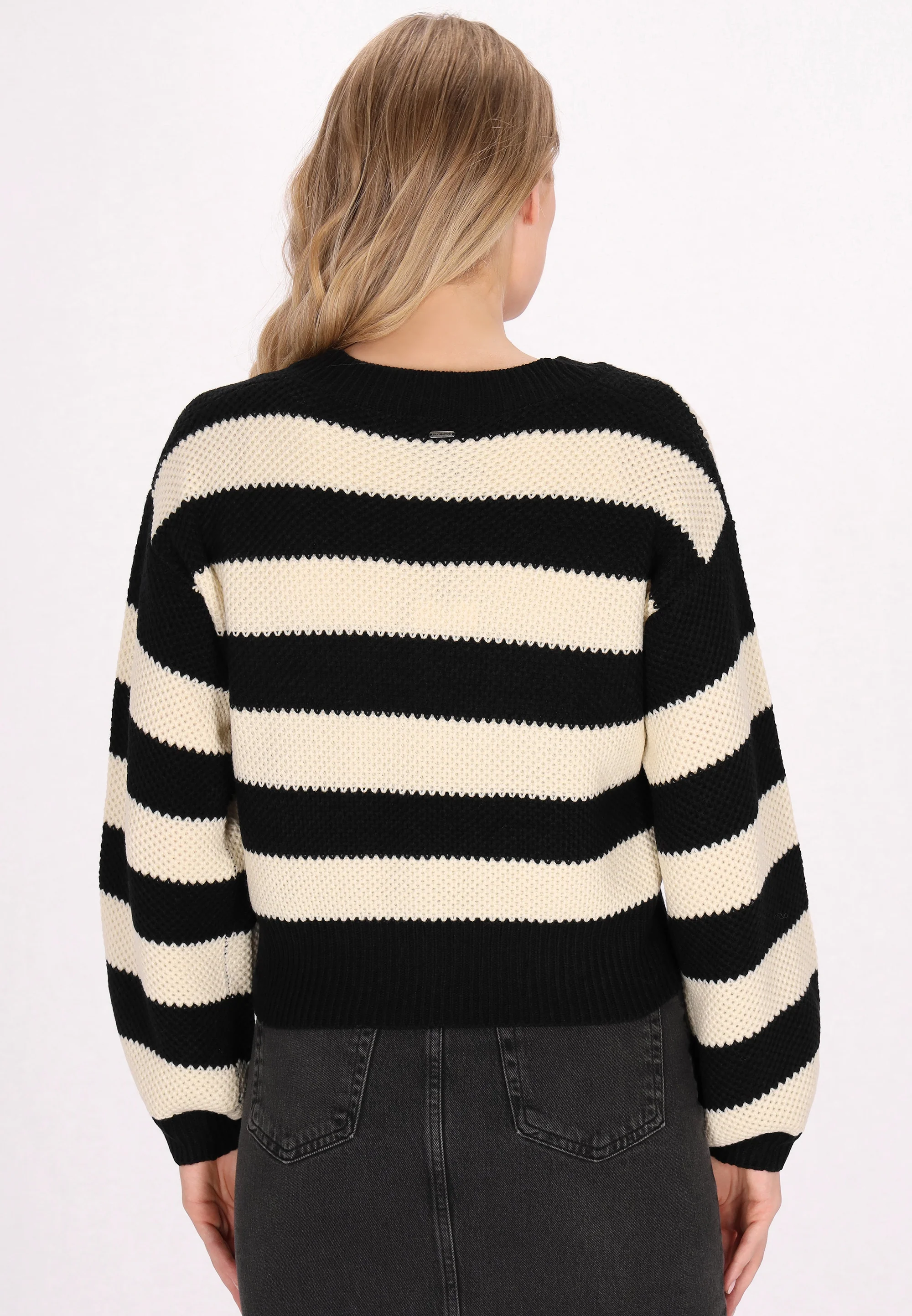 DreiMaster Vintage Women's Sweater - Image 9