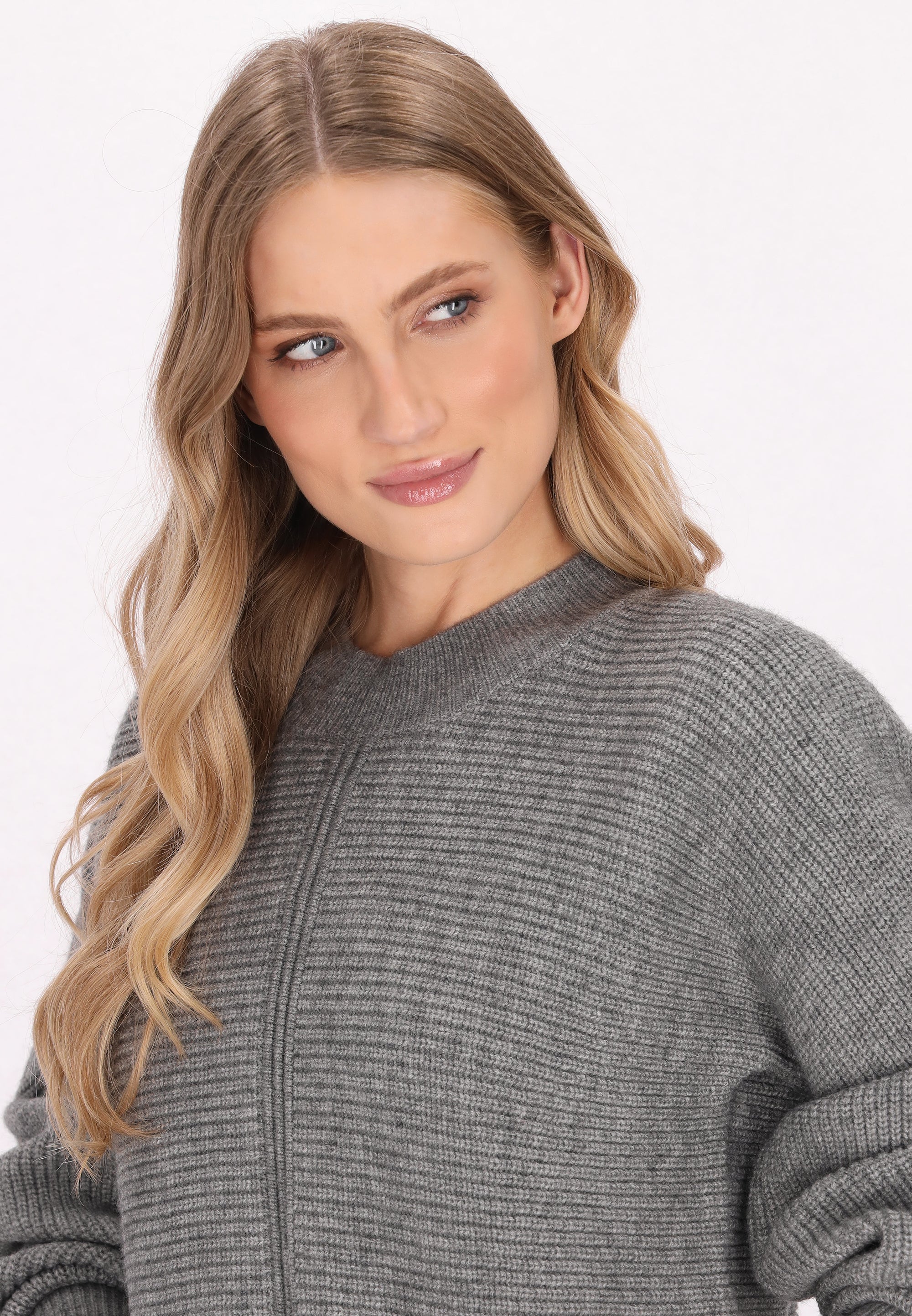DreiMaster Vintage Women's Pullover - Image 10