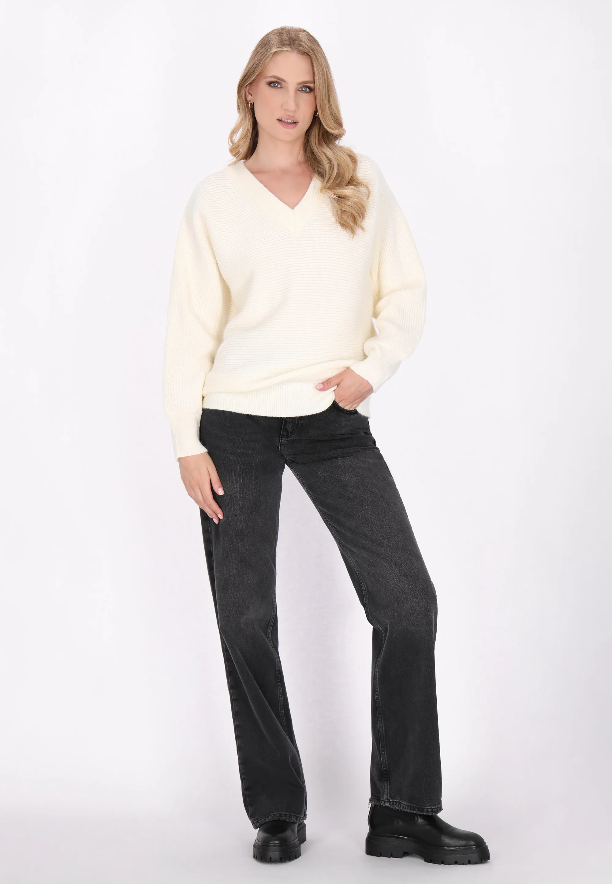 DreiMaster Vintage Women's Pullover - Image 11