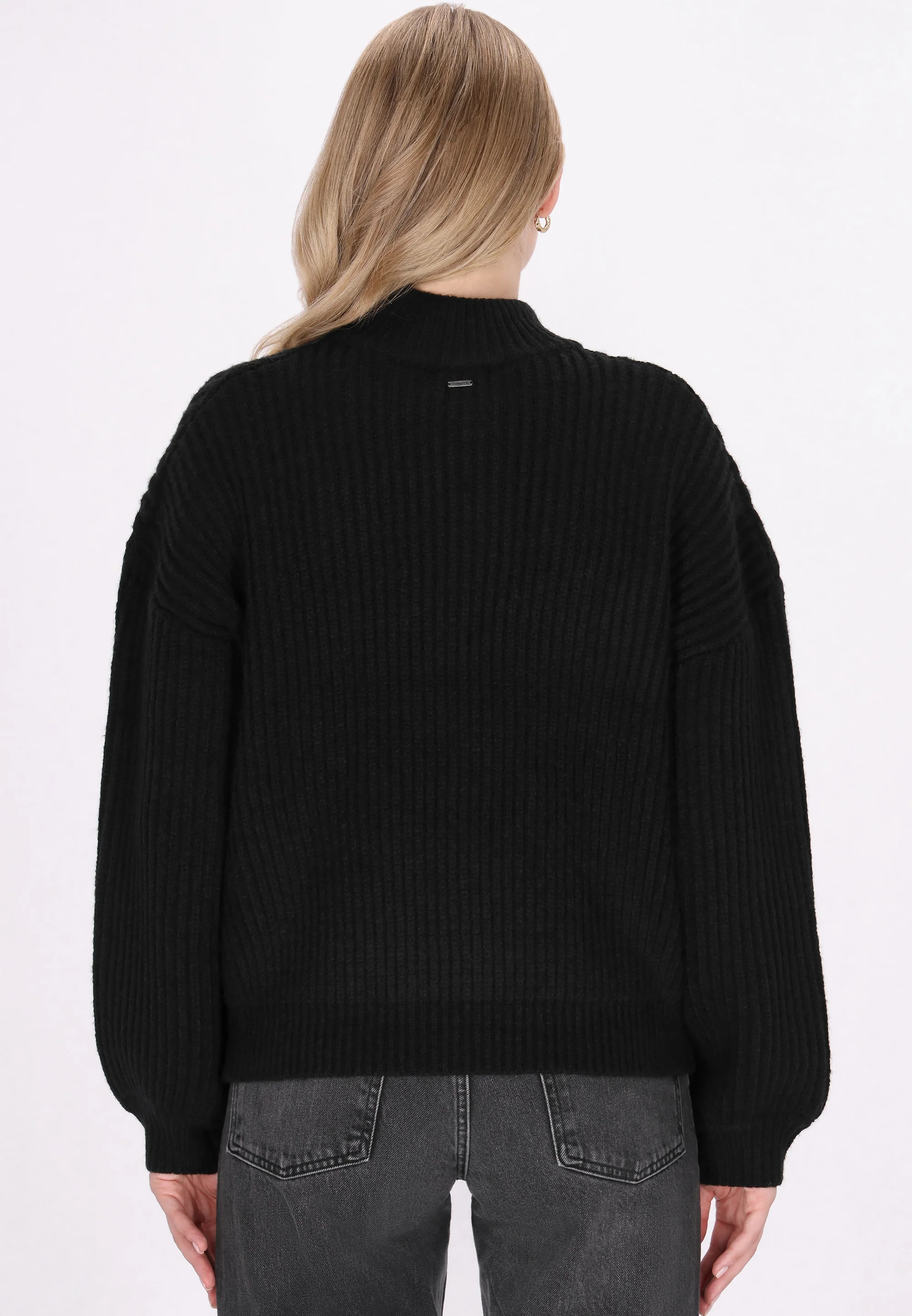 DreiMaster Vintage Women's Pullover - Image 4