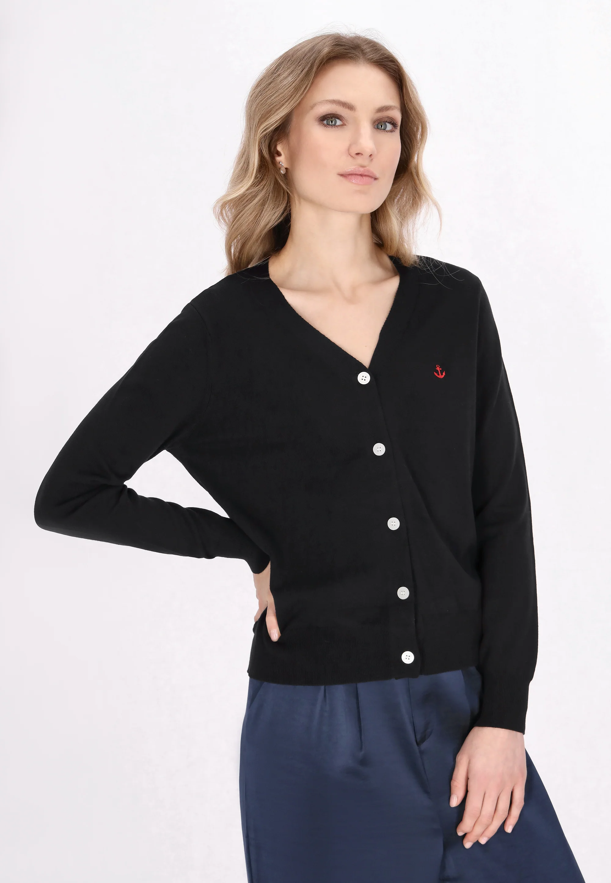 DreiMaster Klassik Women's Cardigan - Image 3
