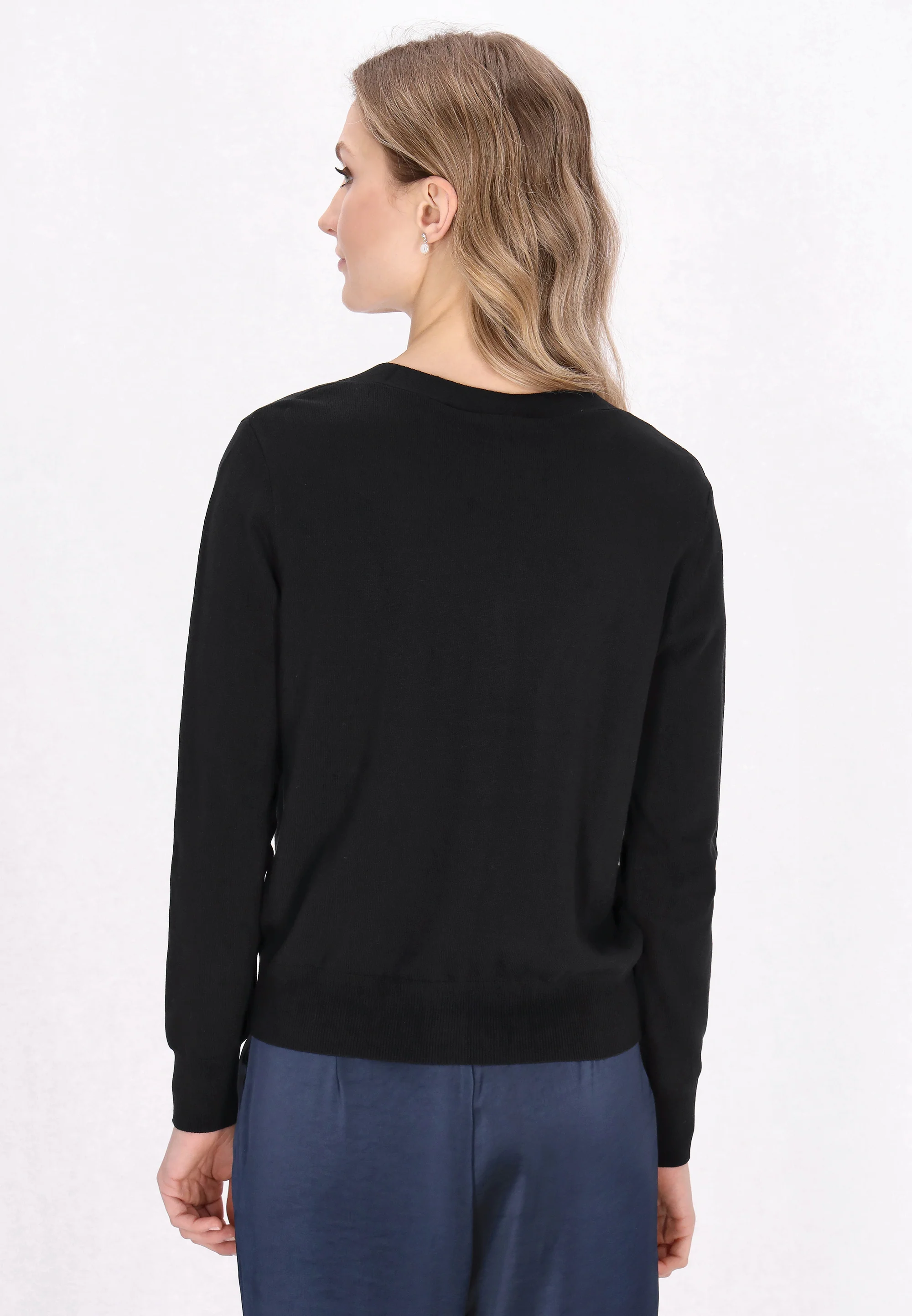 DreiMaster Klassik Women's Cardigan - Image 4