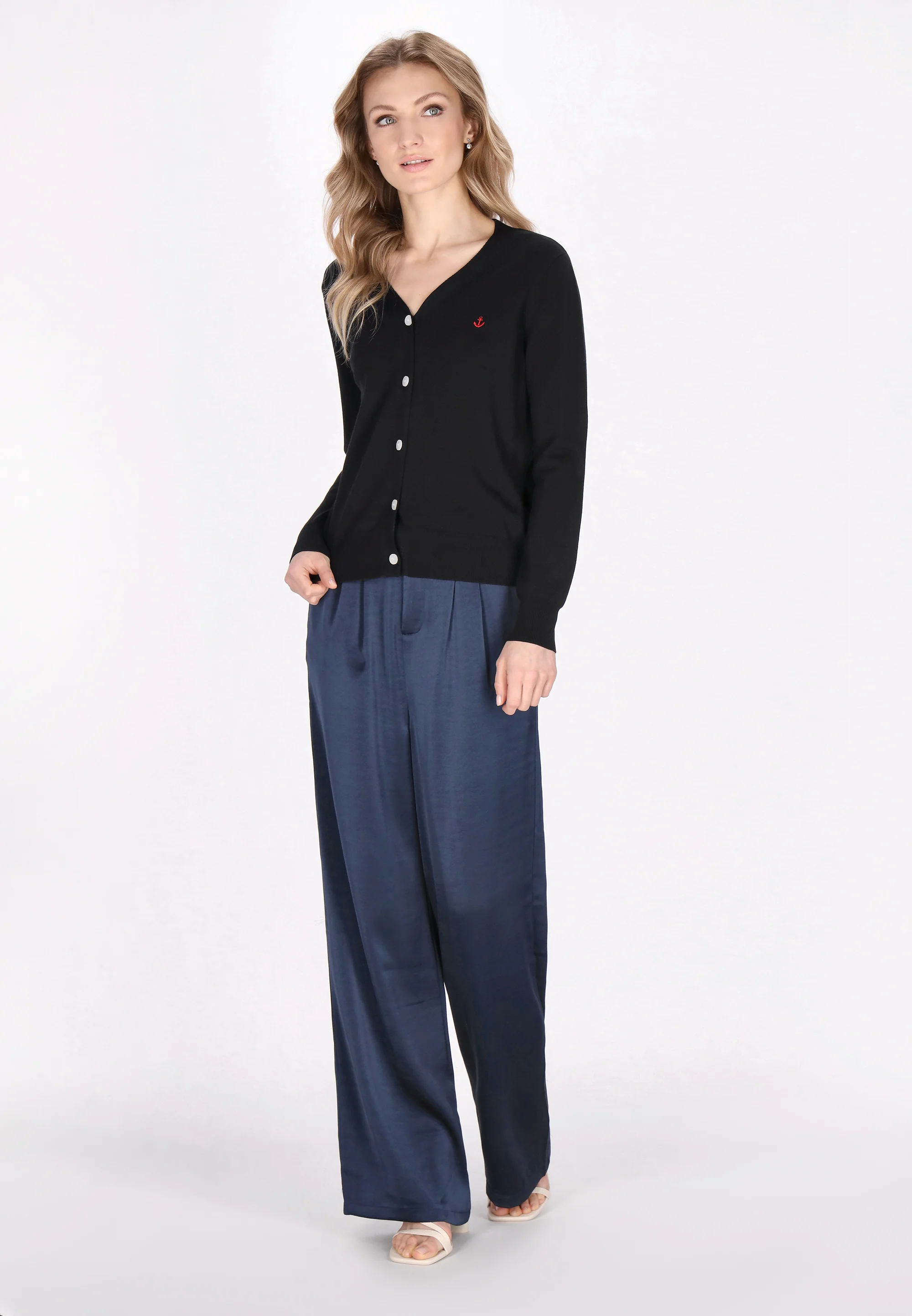 DreiMaster Klassik Women's Cardigan - Image 6