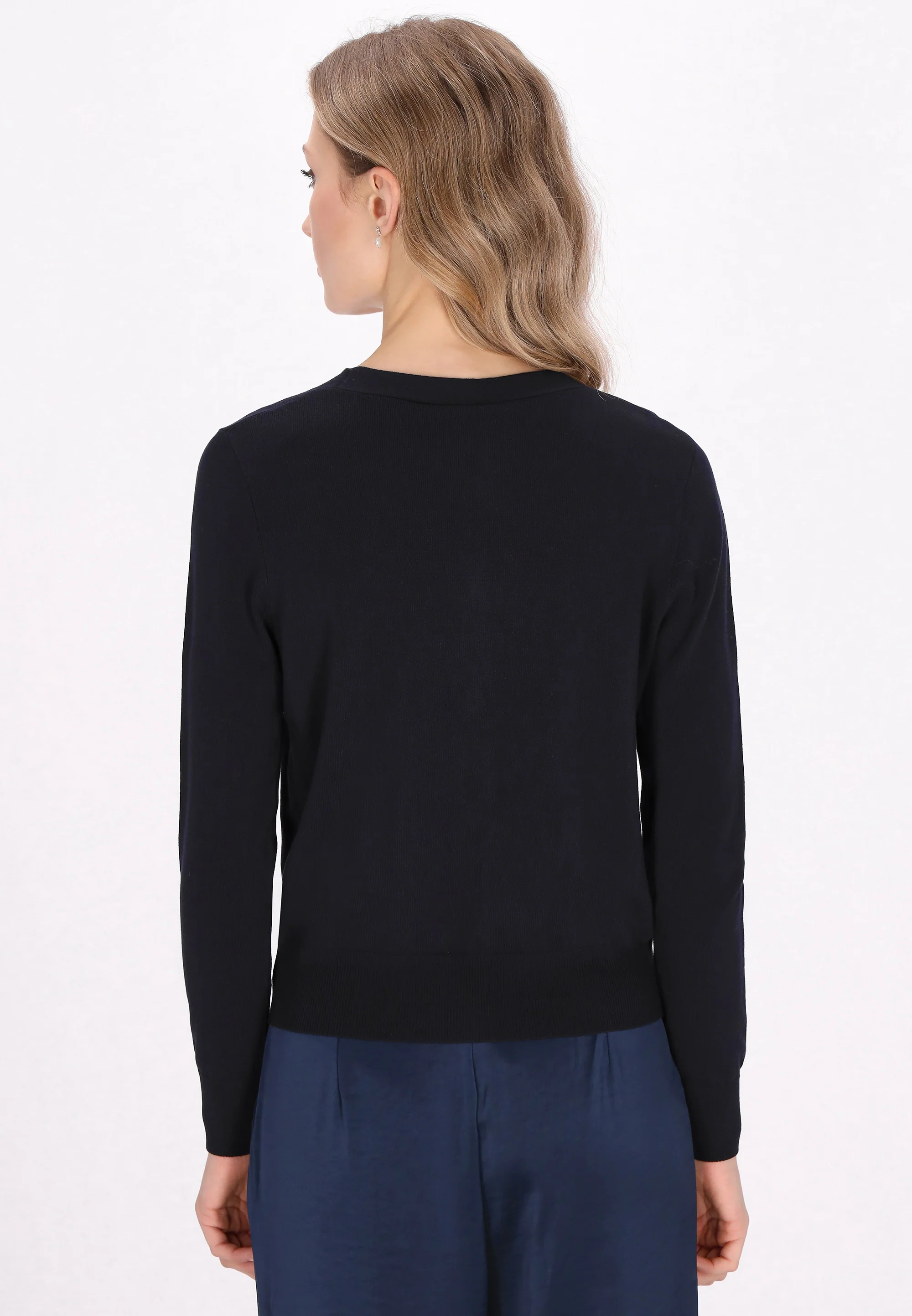 DreiMaster Klassik Women's Cardigan - Image 9